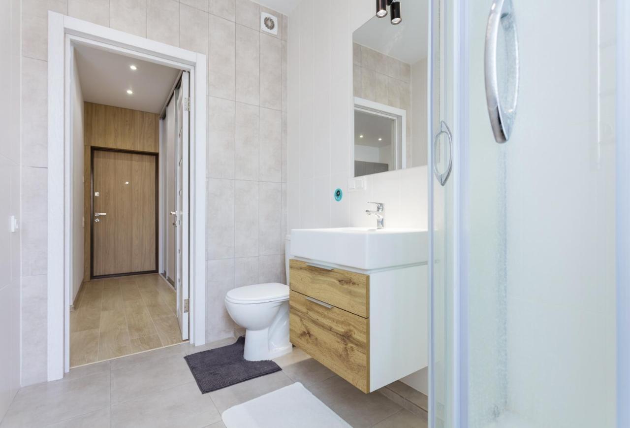 Nyvky Like Home - Studio - Apt 21 Kiev Extérieur photo