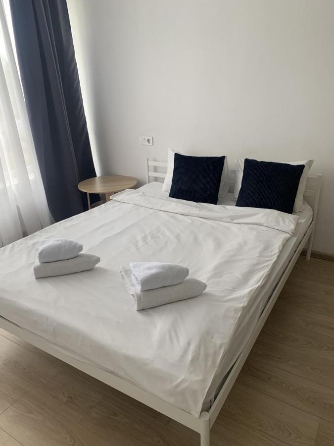 Nyvky Like Home - Studio - Apt 21 Kiev Extérieur photo